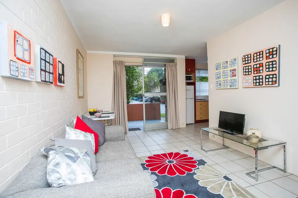 Wembley 1房  Vacant Upgraded Ground Floor