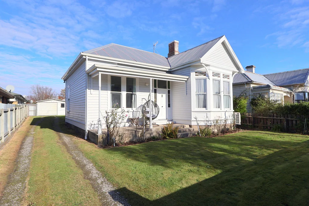 Georgetown 3 Bedroom Character Charm with Modern Comfort!
