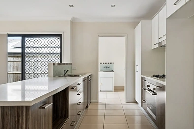 ਰਸੋਈ - 36 Geranium Drive, Springfield Lakes, QLD 4300