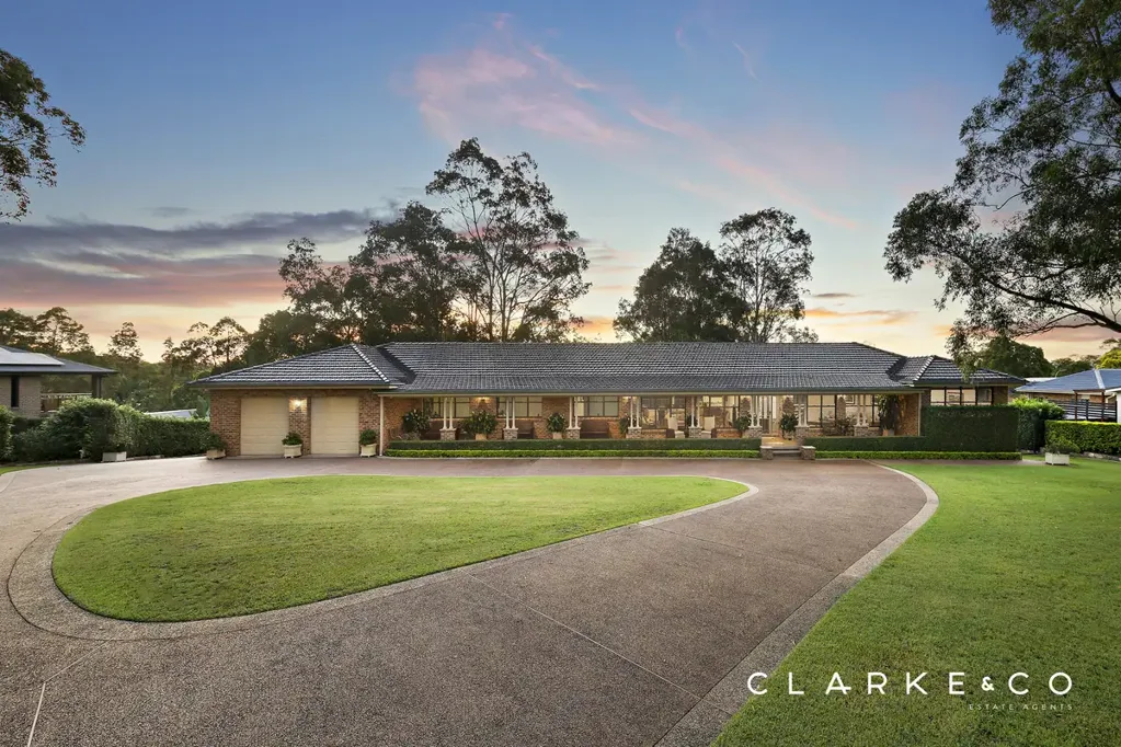 East Maitland 6침실 ELEGANT FAMILY LIVING IN A PRESTIGIOUS LOCATION!