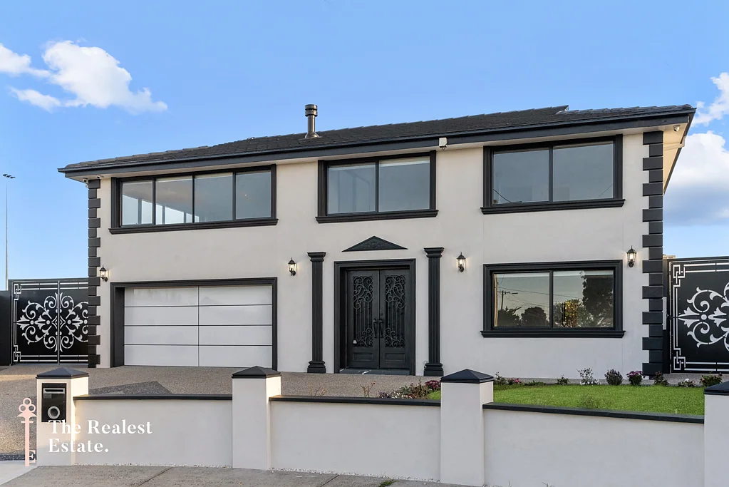9 Galway Grove, Gladstone Park, VIC 3043