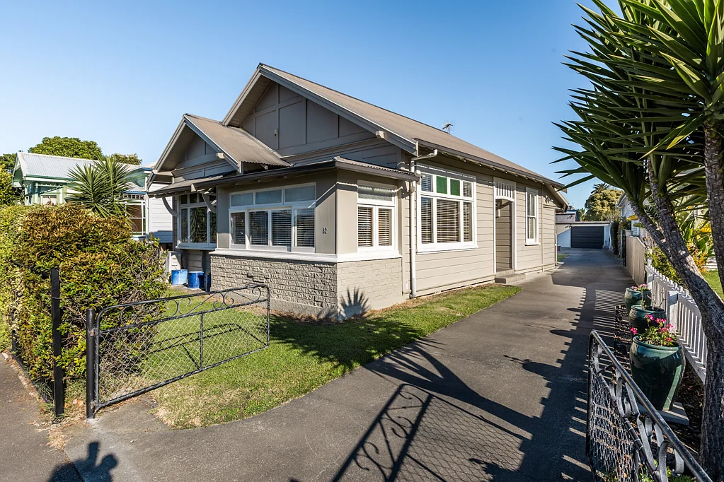 Napier South 4 Bedroom Plenty of options!