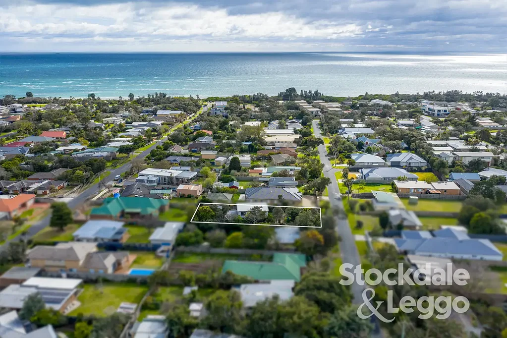 18 Sheila Street, Rye, VIC 3941