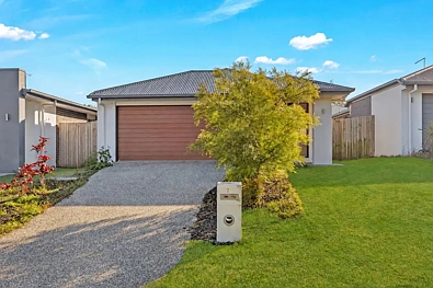 Redbank 4chambre Modern Style Meets Everyday Convenience