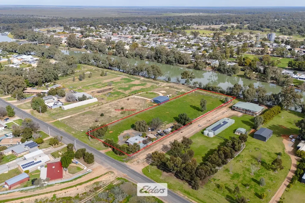 Wentworth 2房  DARLING RIVER FRONTAGE – Where Location Means Everything