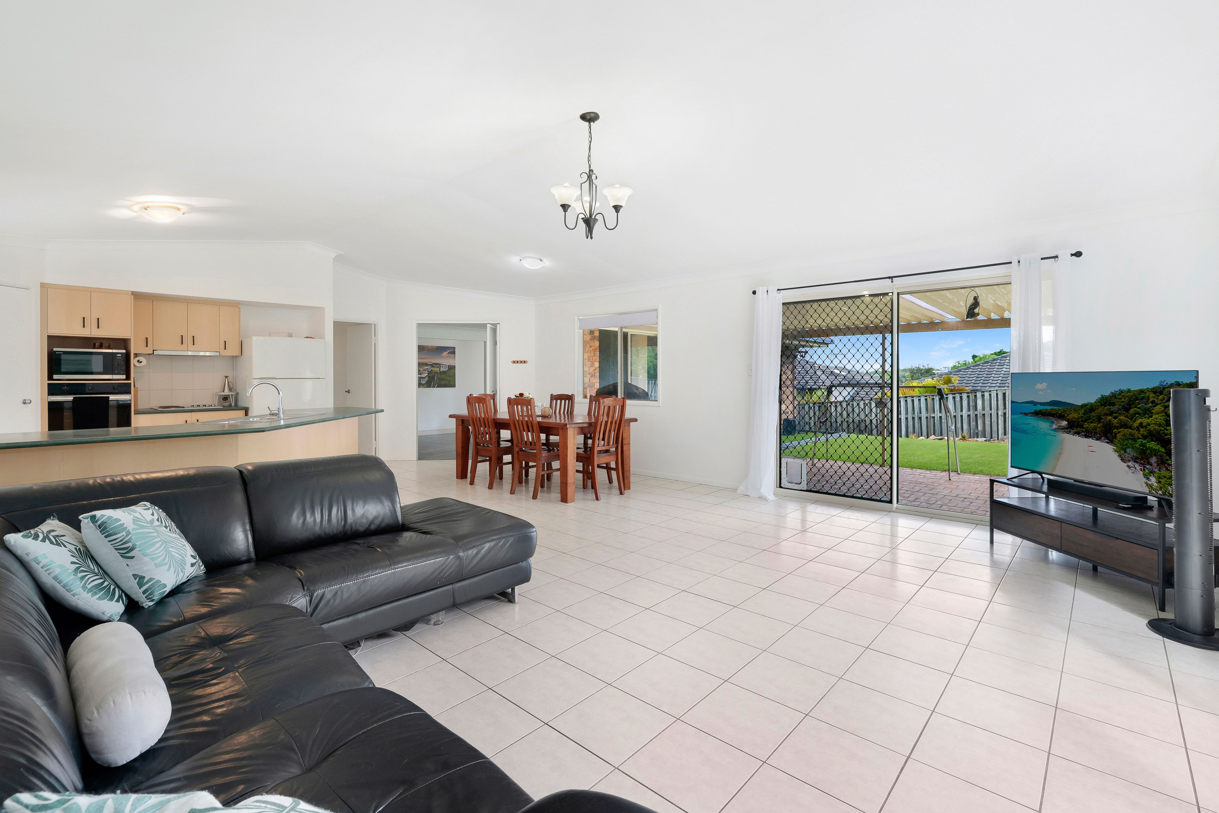 8 TEMATAGI ST, PACIFIC PINES QLD 4211, 0 phòng ngủ, 0 phòng tắm, House