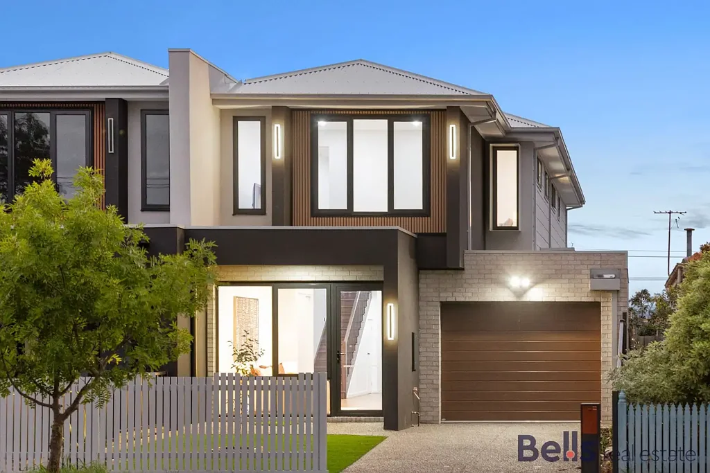 2/45 Armstrong Street, Sunshine West, VIC 3020