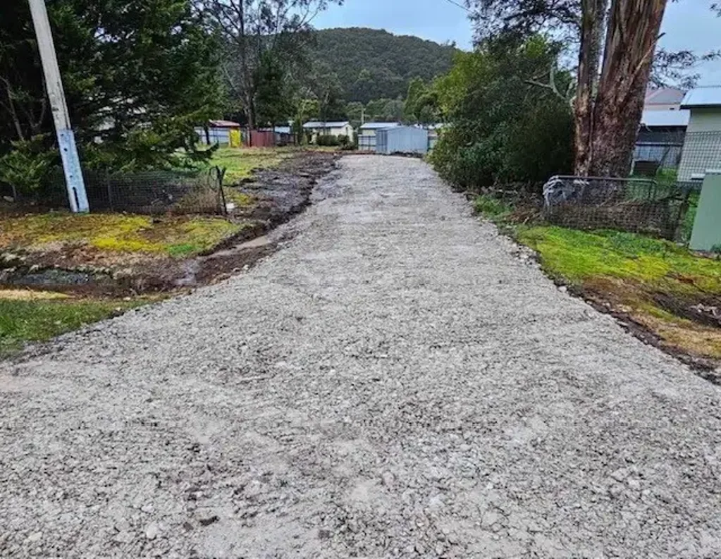 Zeehan Flat 990 m² Build‑Ready Block in Zeehan