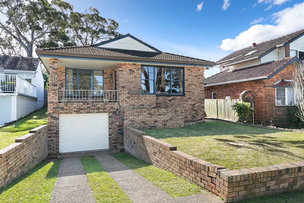 Burraneer 4chambre Original Charm, Water Views & Endless Potential