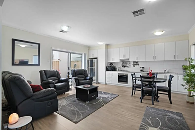 ਰਹਿਣ ਵਾਲਾ ਕਮਰਾ - 30 Ormond Avenue, Munno Para, SA 5115