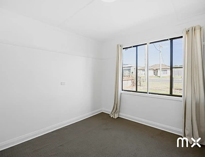122 Flagstaff Road, Warrawong, NSW 2502, 3 Kuwarto, 1 Banyo, House