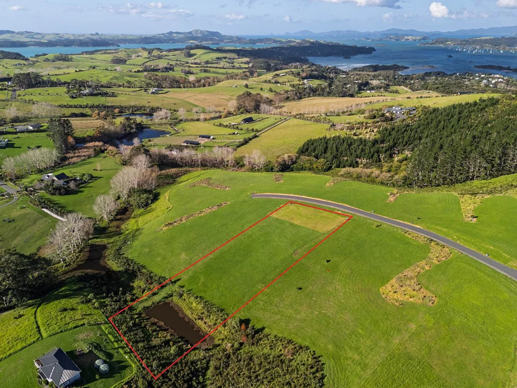 Kerikeri  Vendors Have Moved, Grab A Bargain