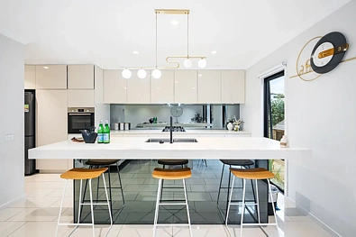 Mount Annan 4房 绝佳位置 私密开阔 大后院 优质电器 四房带套间 便利生活 Privacy, Premium Finishes & Walk-to-Shops Convenience