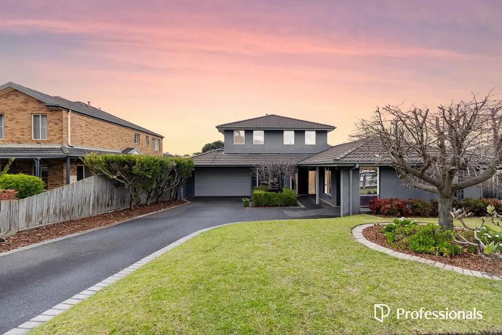 32 Leonie Avenue, Mount Waverley, VIC 3149