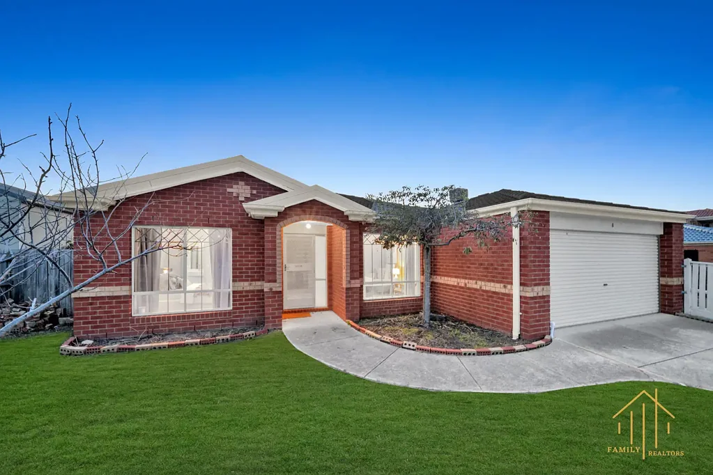 Cranbourne West 5房 安静死胡同 536㎡阔地 四卧舒适 自然采光充沛 精心设计平面图 宽敞主卧带步入式衣帽间 多生活区 家庭生活放松 户外低维护花园 私密空间 Spacious & Versatile Home in a Peaceful Court Location