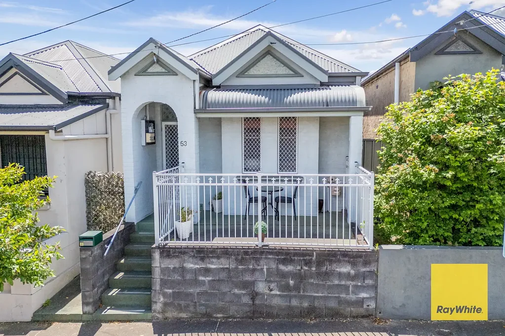 53 Railway Parade, Lithgow, NSW 2790