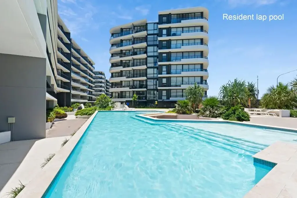 Hope Island 1ਬੈੱਡਰੂਮ GENUINE SELLER, GENUINE VALUE - Entry price to top tier building