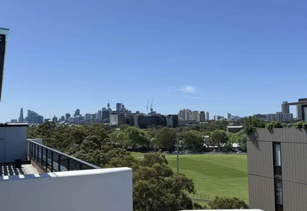 Dual Aspect City View 2-Bedroom with car space for Rent!!!