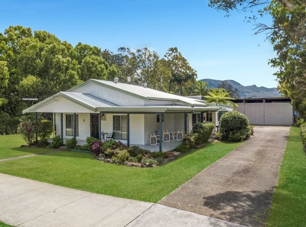 Nimbin 4ਬੈੱਡਰੂਮ Large Residential Property - Under Contract