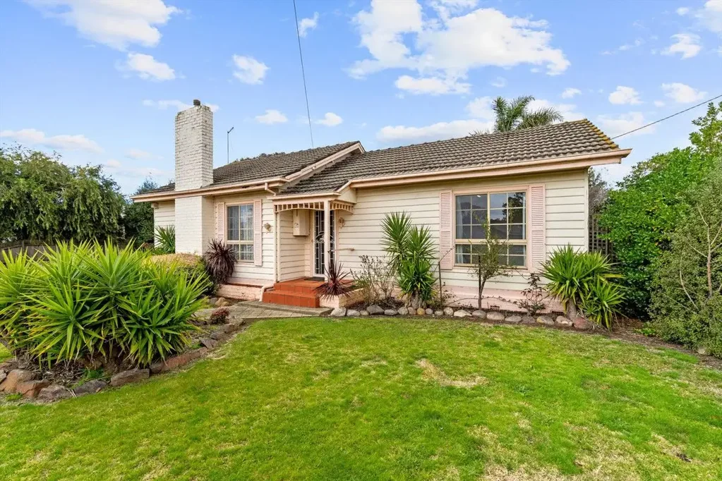 56 Carpenter Street, Maffra, VIC 3860