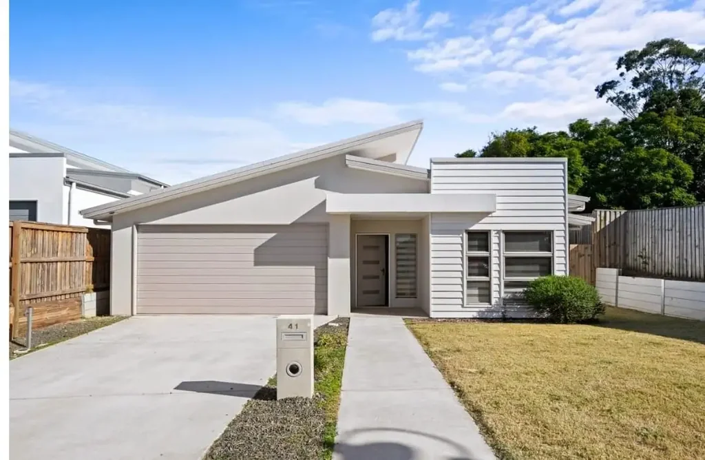Redbank Plains 4 Bedroom Inclusive Opportunity - LEASED NDIS SDA ROBUST ASSET FOR SALE