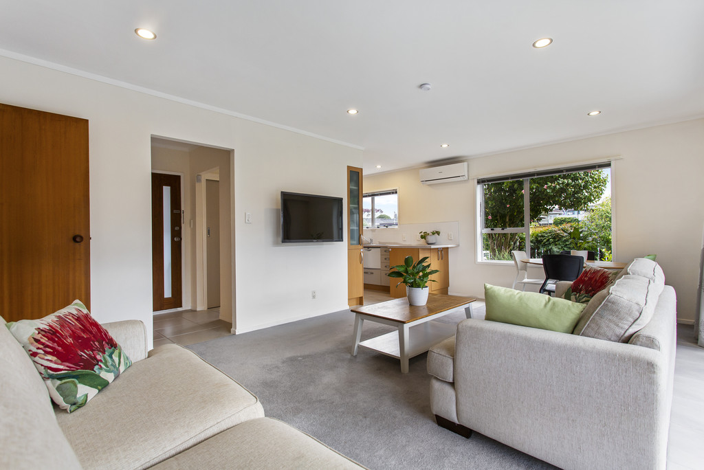 1/8 Liam Place, Half Moon Bay, Auckland - Manukau, 2 chambres, 1 salles de bain