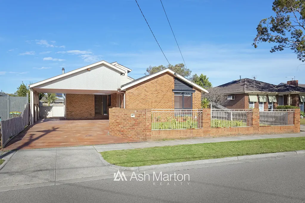 Modern and Stylish Double-Storey Home