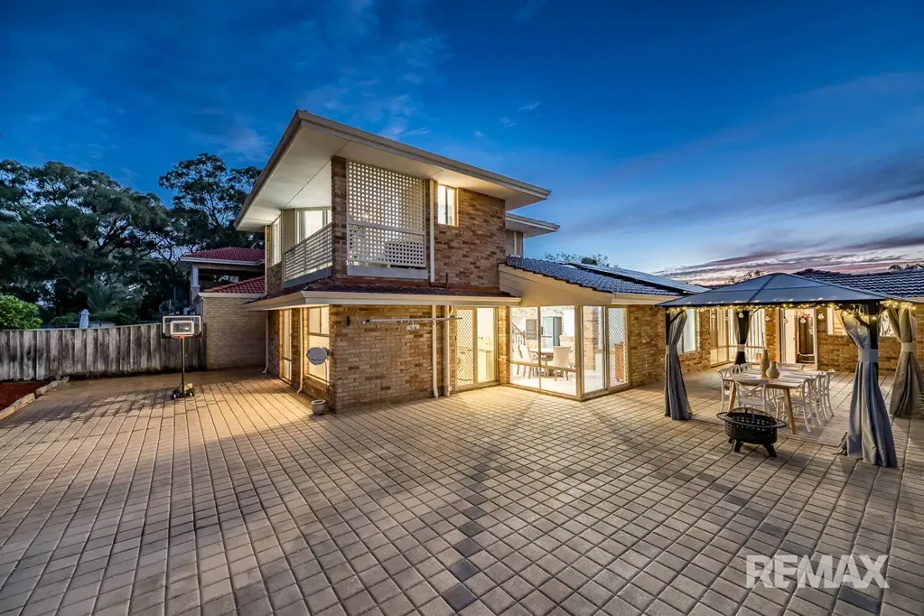 Connolly 4部屋 TRANQUIL LIVING WITH BREATHTAKING VIEWS