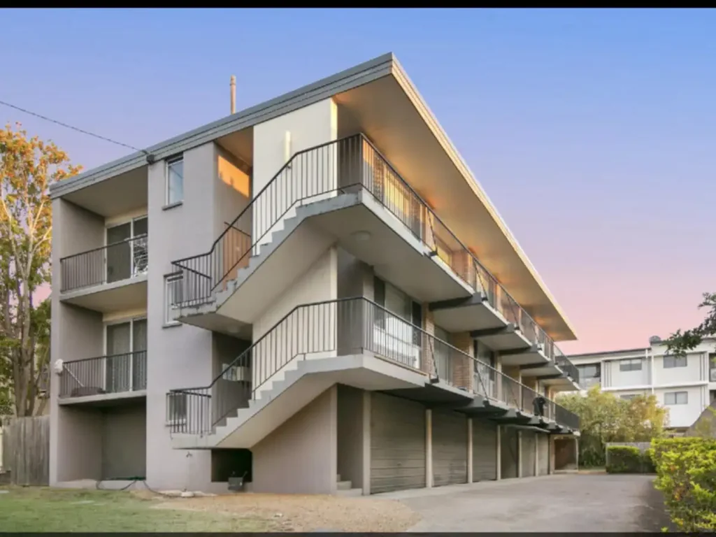 Stylish Two-Bedroom Unit with City Views