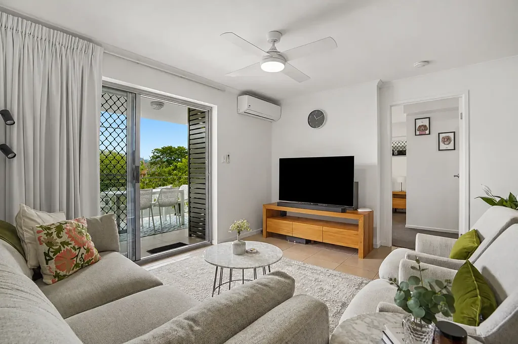 Kedron 2Kwarto Modern living with Space, Style and Convenience
