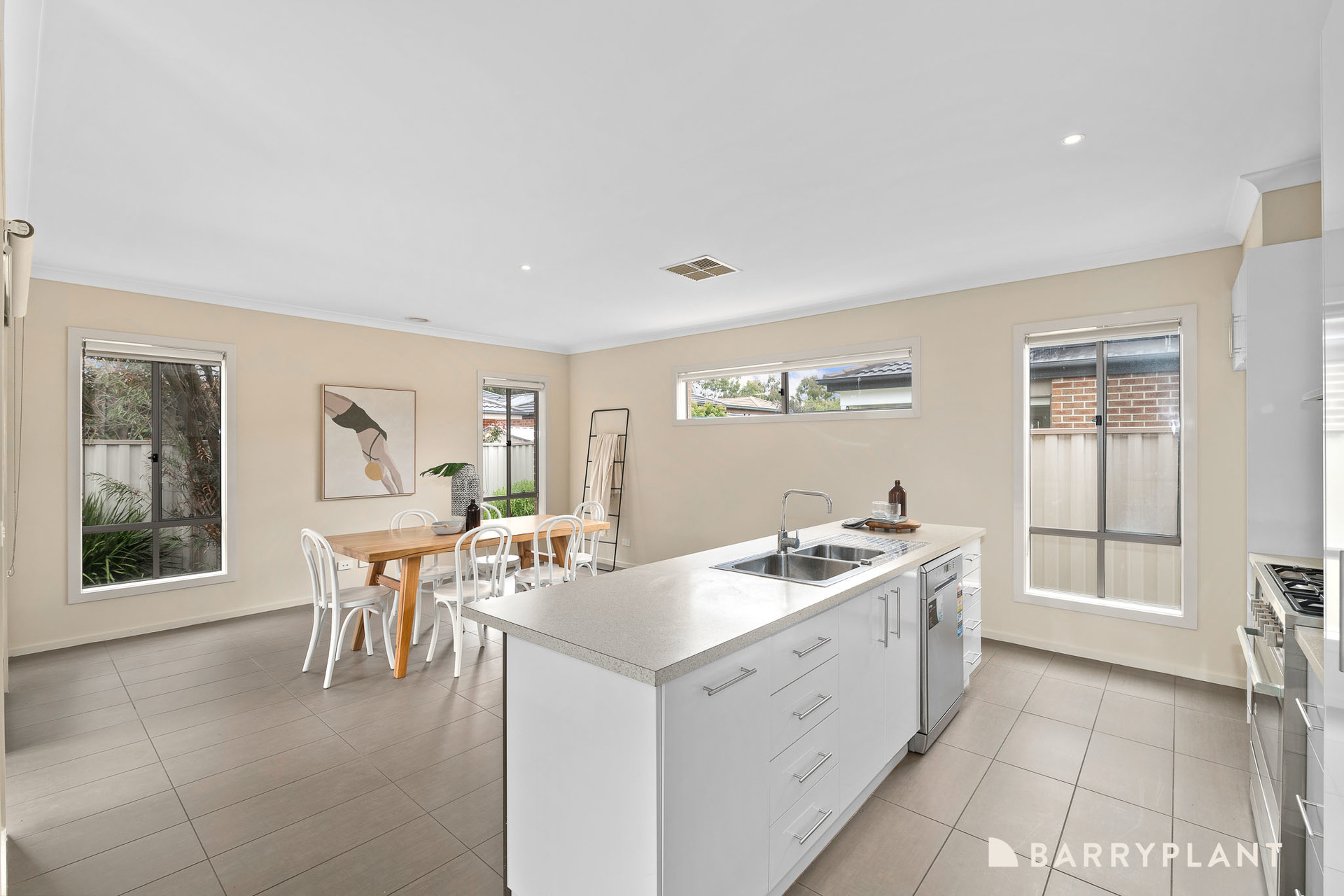 27 INSPIRATION CCT, PAKENHAM VIC 3810, 0 chambres, 0 salles de bain, House