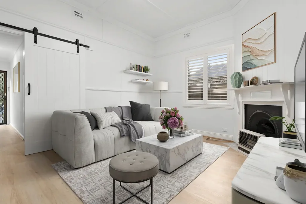 Renovated Three-Bedroom Home in Convenient Parkside Location
