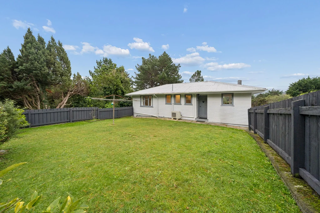 Stokes Valley 3房  Tradies, Renovators & Value-Hunters