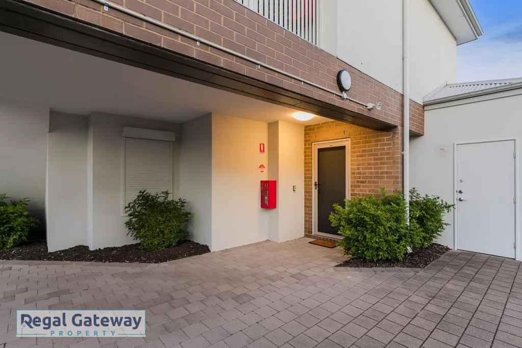 2/80 Epsom Avenue, Belmont, WA 6104