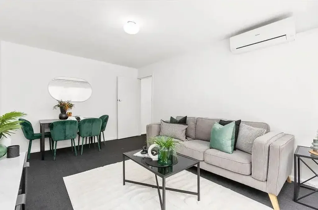 Spacious and Refreshed Ground Floor Apartment