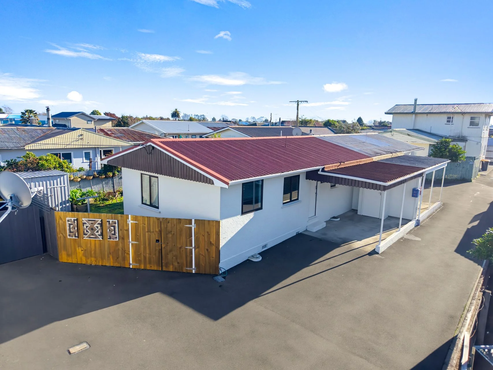 Tahunanui 2ਬੈੱਡਰੂਮ Simple, Sunny and Modern Throughout!