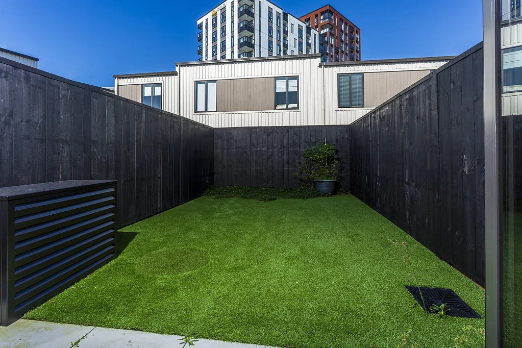 Ellerslie 2 Bedroom Handy & Easy Lifestyle at Park Avenue!