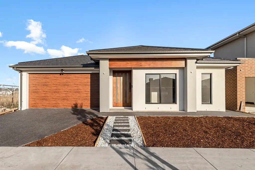 13 Leaf Way, Officer, VIC 3809