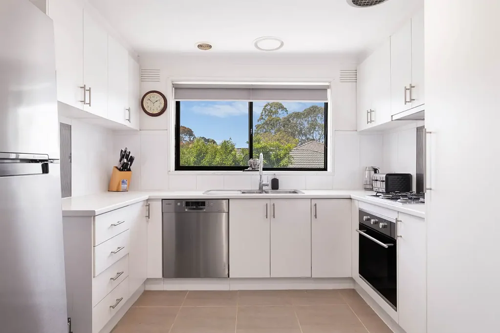 2/82 Eramosa Road, Somerville, VIC 3912