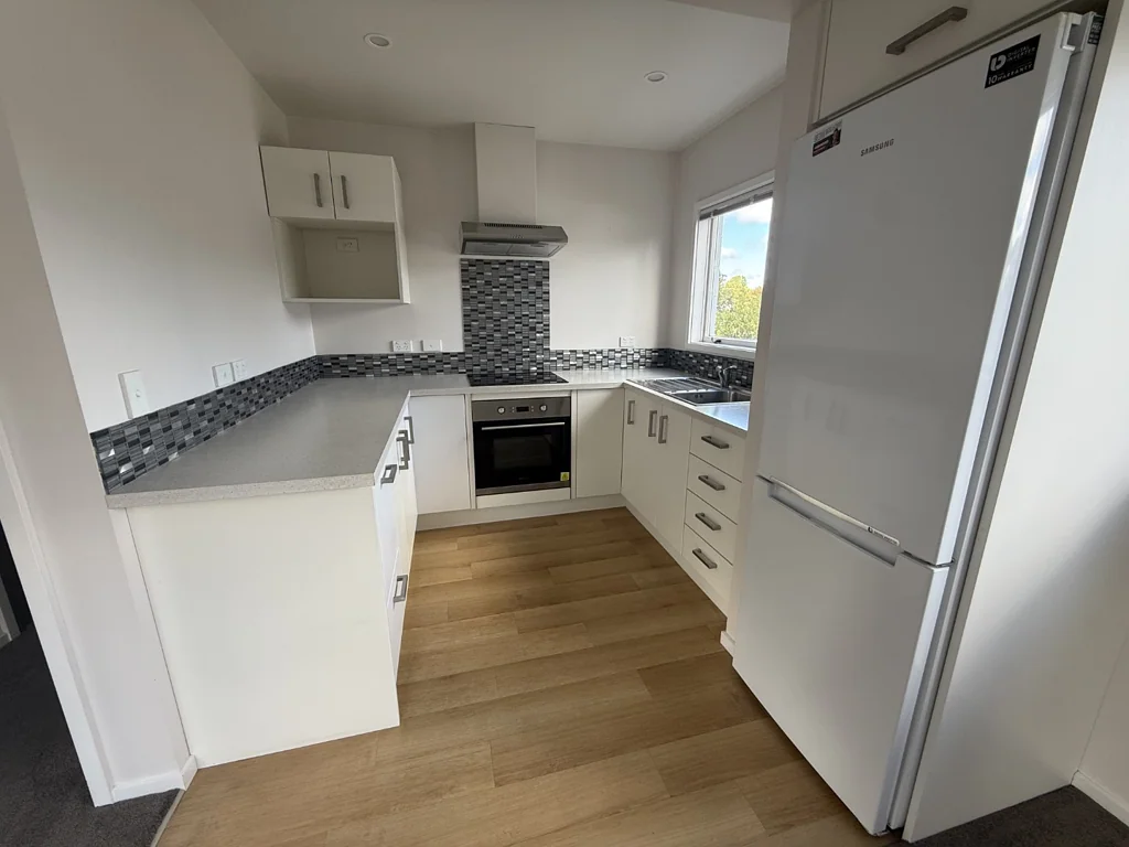 Spacious & Fully Renovated