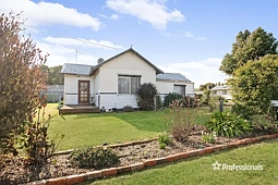 32 Casterton Road, Coleraine