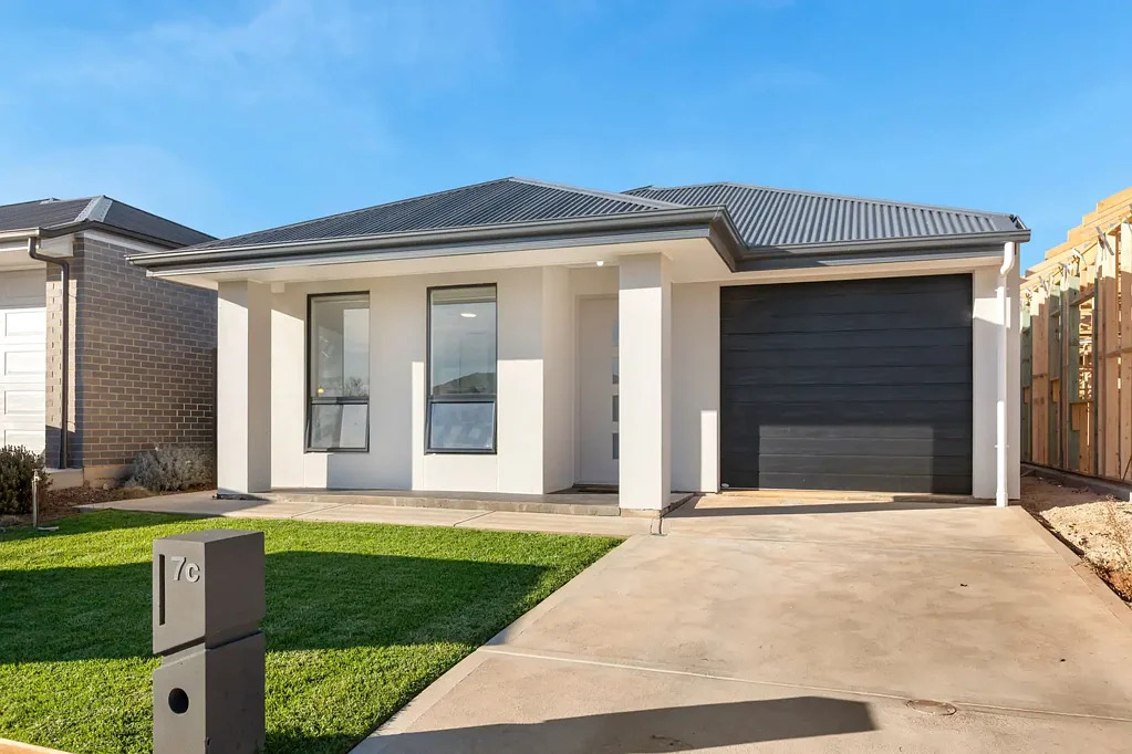 7C Coolibah Avenue, Craigmore, SA 5114