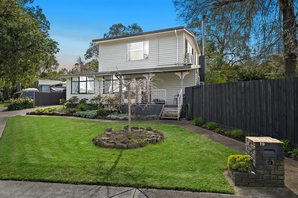 19 Miller Road, The Basin, VIC 3154