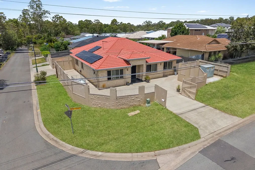 60 Blackwell Street, Hillcrest, QLD 4118