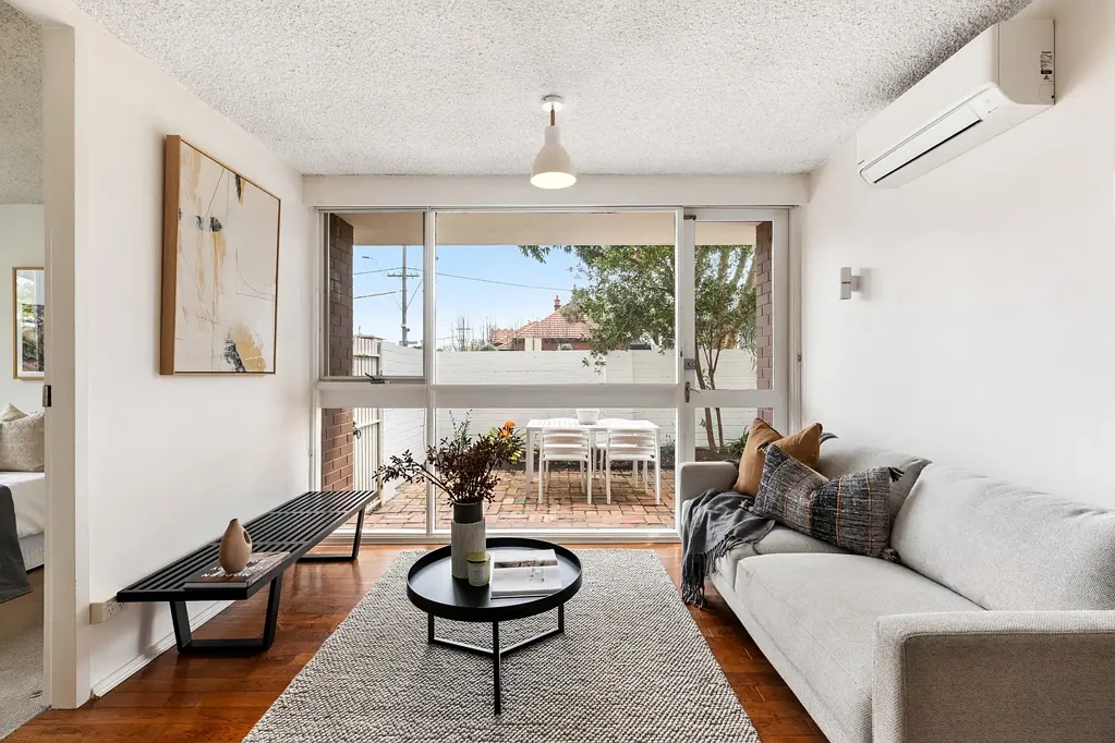 2/136 Park Street, St Kilda West, VIC 3182