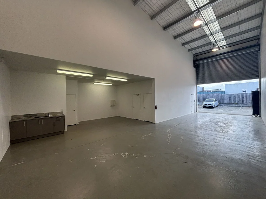 East Tamaki 191sqm Industrial Unit | East Tamaki