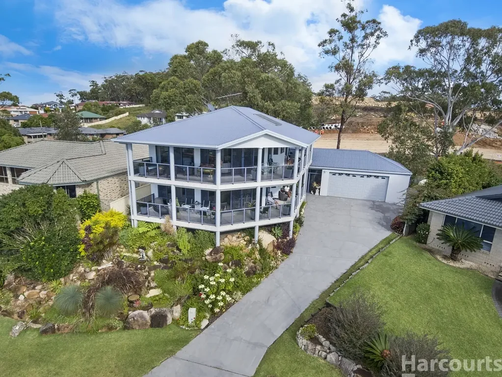 South West Rocks 5房  Elevated Family Sanctuary with 180 Degree Panoramic Smoky Cape Views