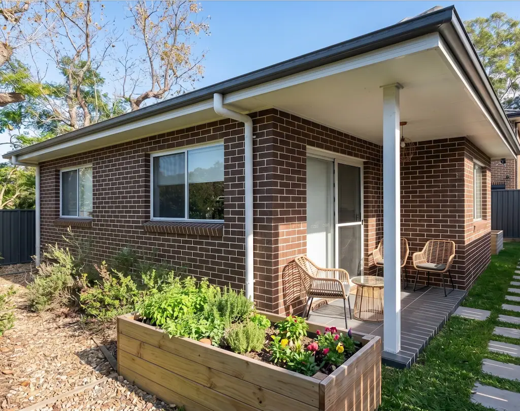 Comfortable 2-Bedroom Home in Convenient Epping Location Close to School