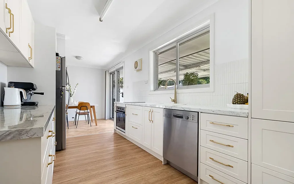 Bulgarra 3Kwarto Renovated, refined, and ready for you!