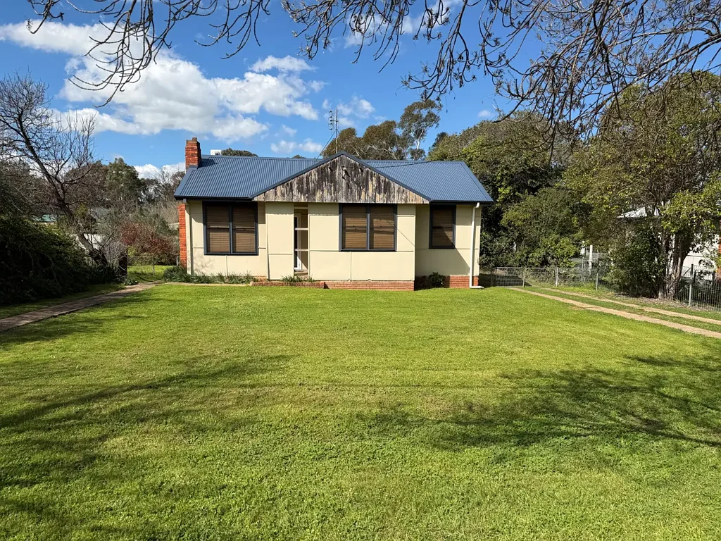 🏡 Furnished Family Home Close to the Hospital – Quiet & Convenient Living